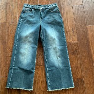 STRETCHY FLAMINGO WIDE LEG CROPPED JEANS